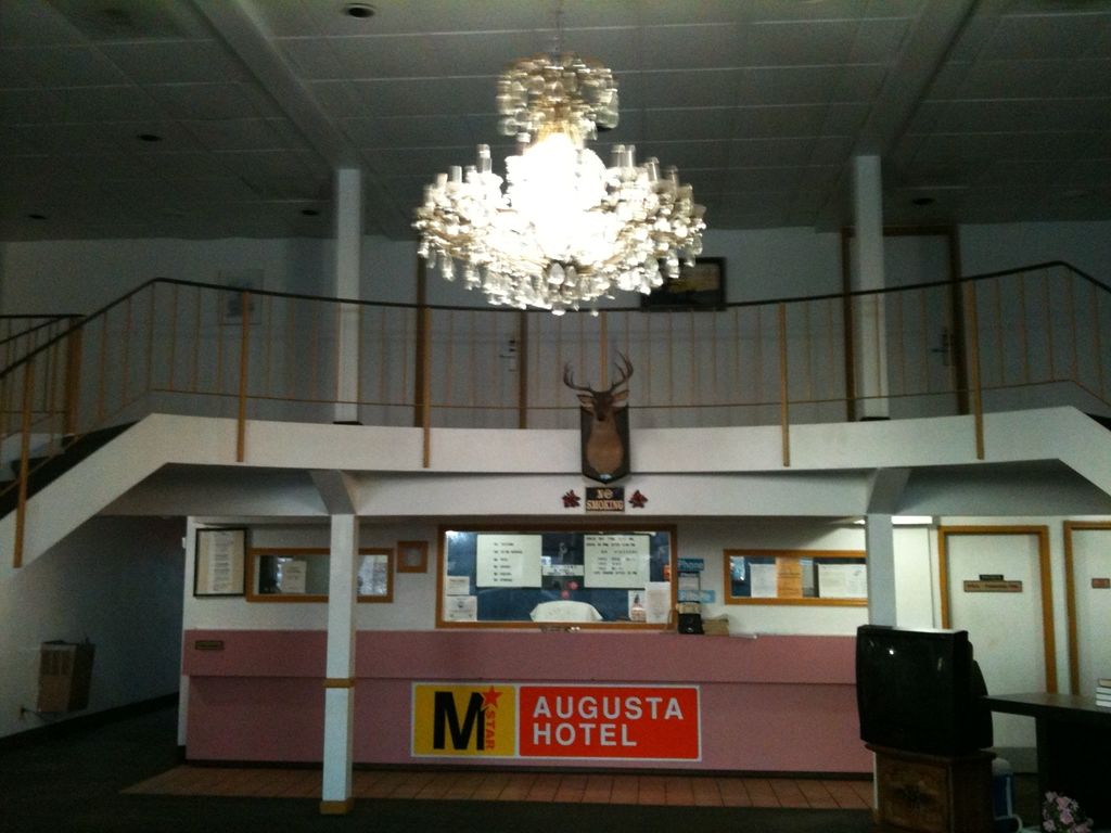 Relax Inn Augusta Interior photo